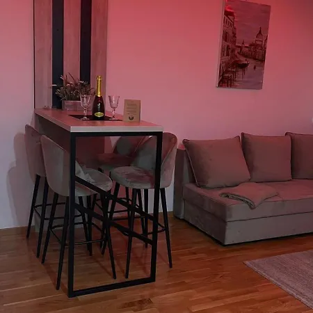 Apartment Lux Apartman Marija *
